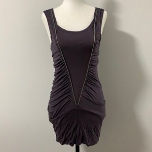 Minimum Sleeveless Zipper Front Tunic Top